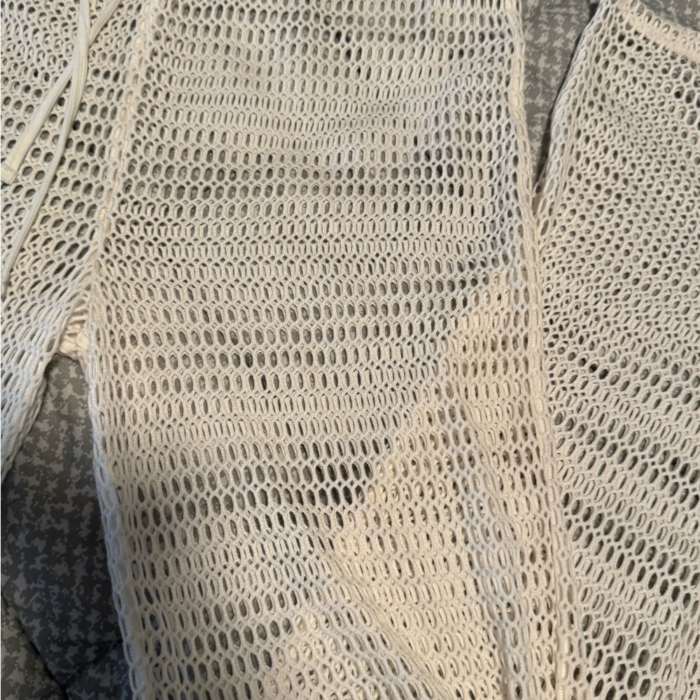 Shade & Shore White Crochet SwimWear Beach Cover Up. - Picture 3 of 4